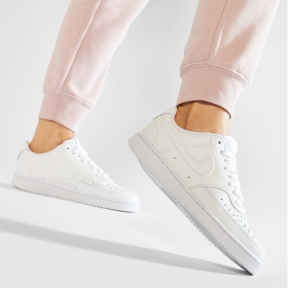 Nike Women's White Court Vision CD5434-100 Low Top Athletic Sneaker Size US 7.5